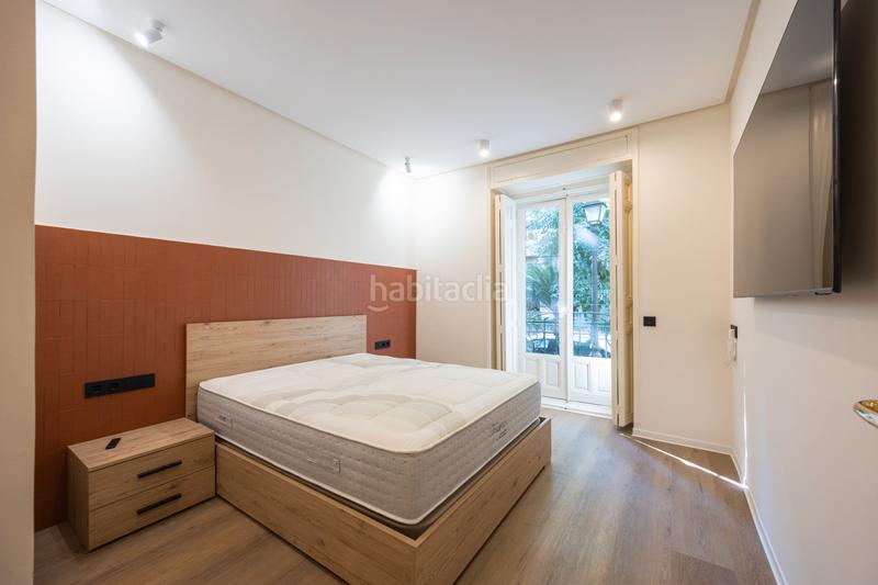 Foto 89b404e2-0485-40a9-817f-7756e6ae7b4e. Location appartement dans calle de santa cruz de marcenado 32 dans Madrid