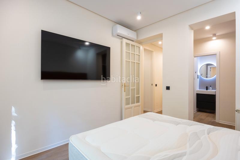 Foto 2f62cd80-4178-4115-a7ef-9760927ab686. Rent flat in calle de santa cruz de marcenado 32 in Madrid