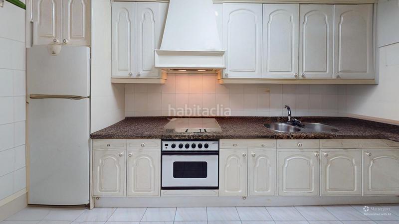 Foto 3fda3a87-f2ba-4e99-b4f2-2e158163ee72. Etagenwohnung mit heizung parking in Guindalera Madrid