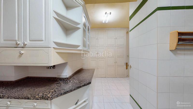 Foto d0739d2c-cdbe-4caa-bf07-1796470cb04f. Etagenwohnung mit heizung parking in Guindalera Madrid