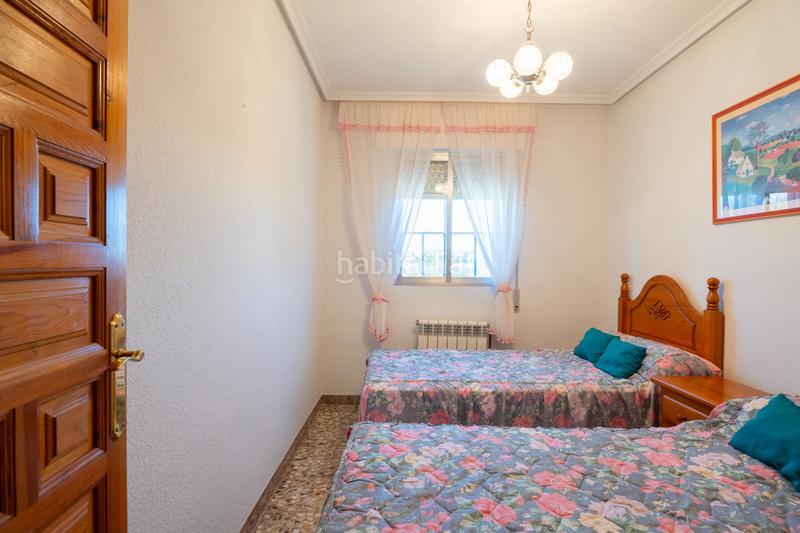 Foto 0dfddfba-a549-4cb1-8989-5d5a884f9ef9. Chalet en La Paloma-Asfain Azuqueca de Henares