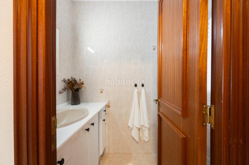 Foto 45d17c49-dd01-4681-89a3-5d8e52af7707. Chalet dans avenida de vigo 45 dans Alpedrete