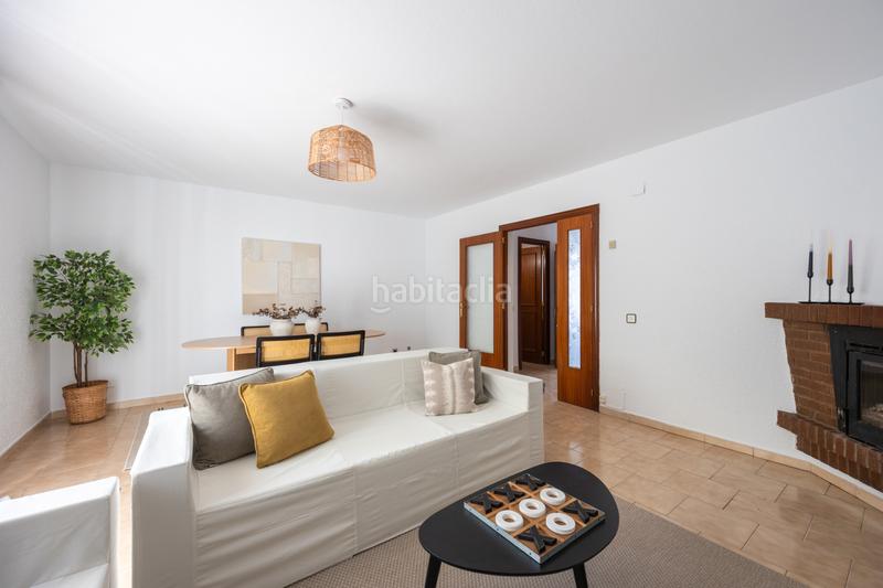 Foto 49cbb9db-b4d3-4f90-8723-5ec4b8a04160. Chalet dans avenida de vigo 45 dans Alpedrete