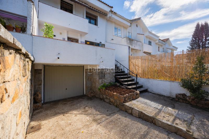 Foto ef43458c-9755-4ea2-a0f0-6273f273e980. Chalet dans avenida de vigo 45 dans Alpedrete