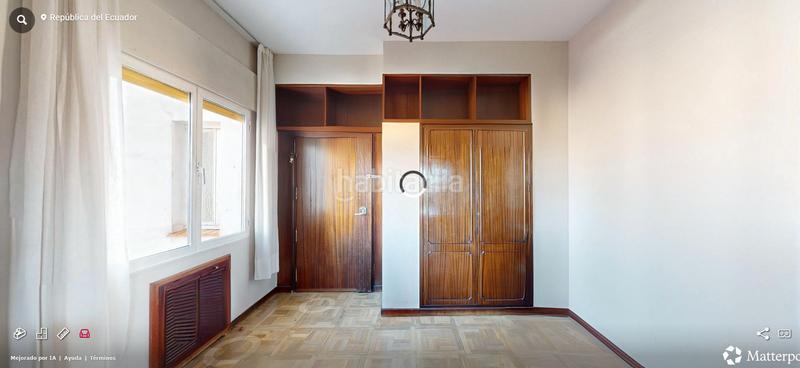 Foto b9fb689f-4433-49c6-9da6-179077e5e3a1. Flat with heating parking in Hispanoamérica-Bernabéu Madrid