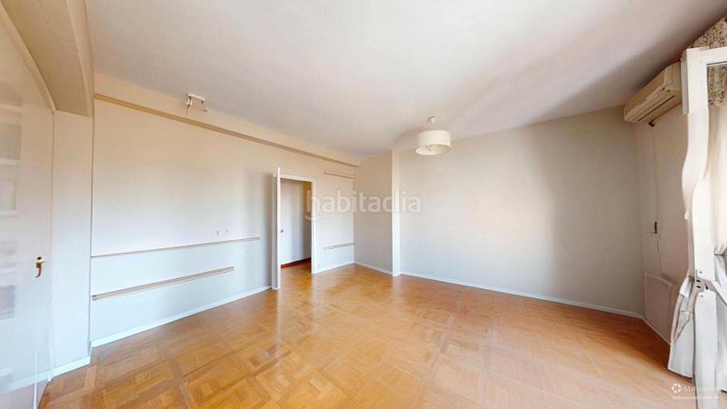 Foto d4da110f-ccae-425f-bc4d-4652d649febf. Flat with heating parking in Hispanoamérica-Bernabéu Madrid