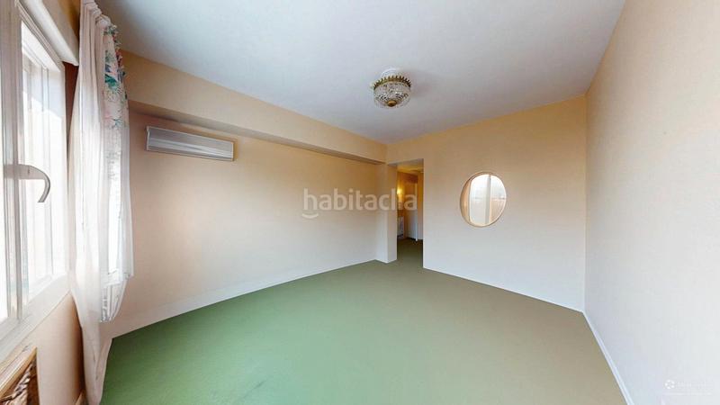 Foto fdd08901-f0d1-43f6-867b-9f35be2b7547. Flat with heating parking in Hispanoamérica-Bernabéu Madrid