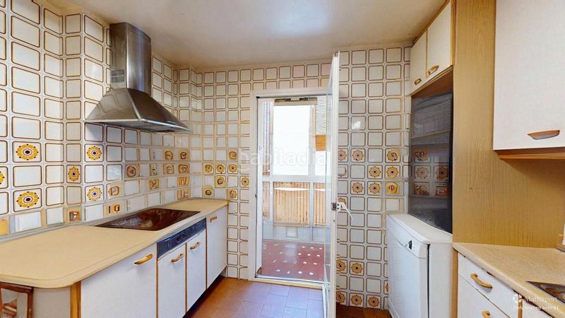 Foto 9872c069-2d97-4d12-85b3-063f61e92d09. Pis amb calefacció aparcament a Hispanoamérica-Bernabéu Madrid