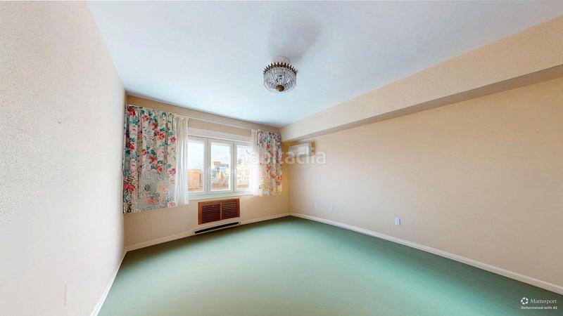 Foto 57a2f0a0-9ecb-47e3-a461-d3f530d61f00. Piso en Hispanoamérica-Bernabéu Madrid