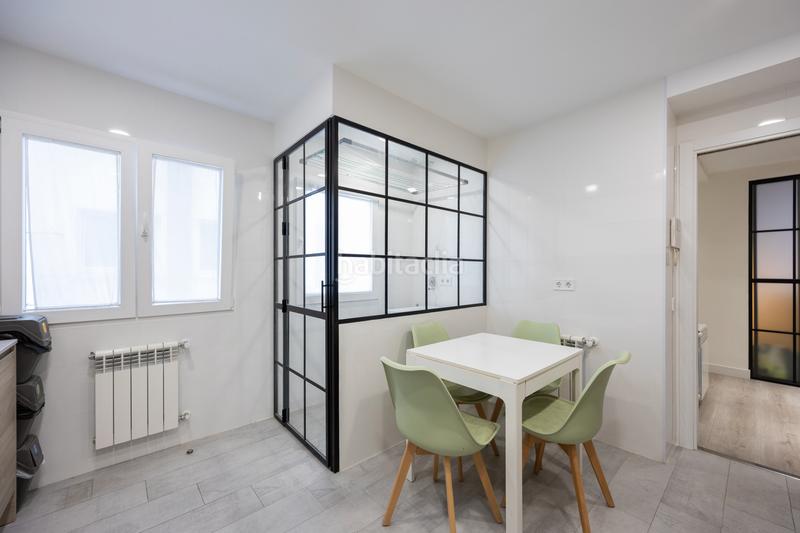 Foto 8a276878-61a7-4cf8-aeee-c4fdece84eed. Piso en Delicias Madrid
