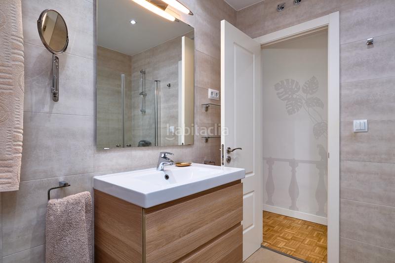 Foto 9551d9bb-1991-4f13-bfc9-51b21abc939a. Piso en Palos de Moguer Madrid