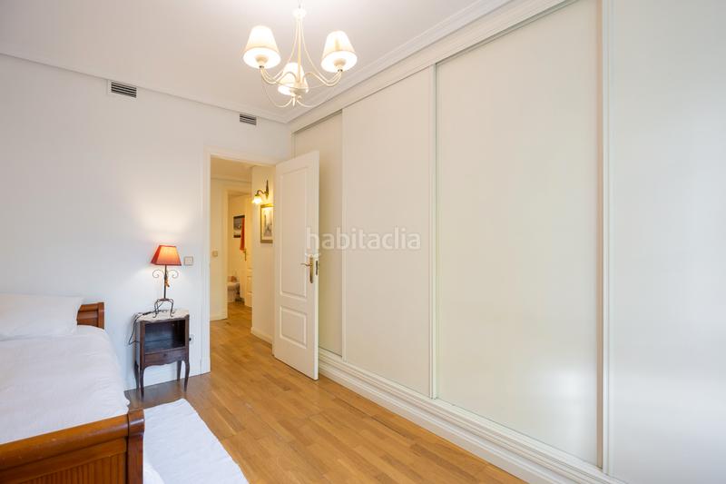 Foto d69ef849-2234-4fb1-a53c-6f8c38efd840. Affitto appartamento con parcheggio piscina in Valdemarín Madrid