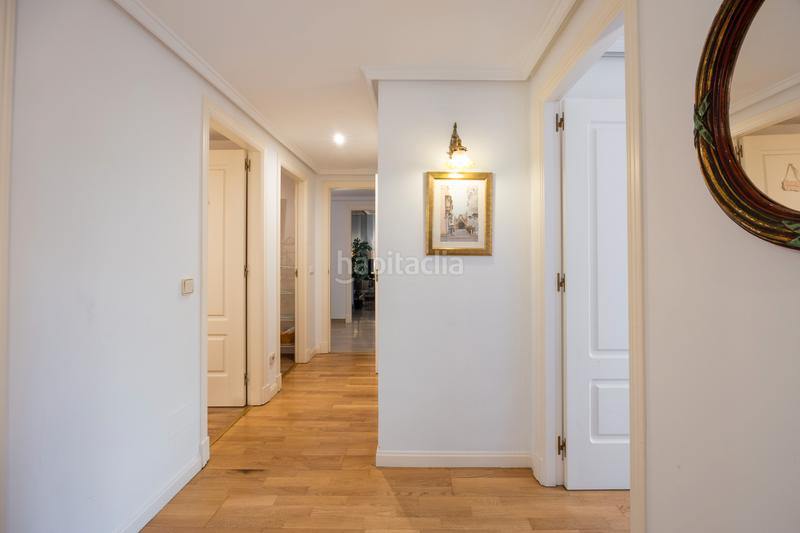 Foto 38d10b9f-40b8-46ee-8a47-e41ac5b1abba. Rent flat with parking pool in Valdemarín Madrid