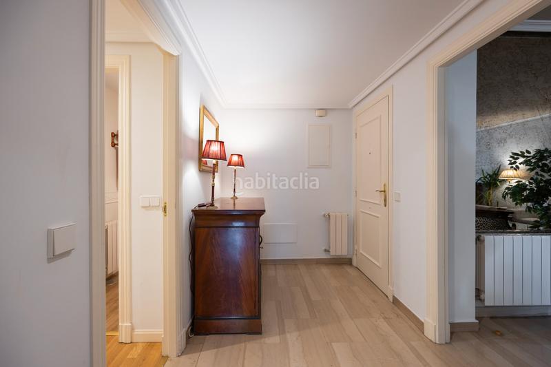 Foto 741af07d-386c-4533-8ec8-7194a35ce93d. Rent flat with parking pool in Valdemarín Madrid