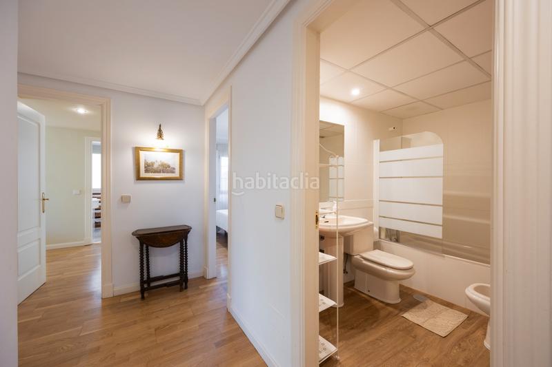 Foto 7da516be-1ee1-4b2a-a01f-7905cd4230e0. Rent flat with parking pool in Valdemarín Madrid