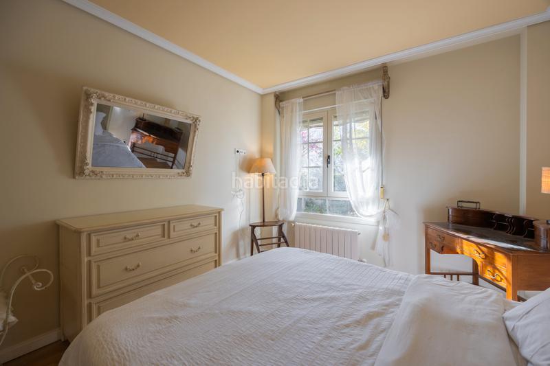 Foto a0c66c6c-e6d8-4cc1-9caa-47bb0d74d2a2. Rent flat with parking pool in Valdemarín Madrid