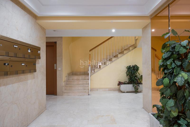 Foto c3a7ef5f-fbd5-41b6-b516-8304a853be02. Rent flat with parking pool in Valdemarín Madrid