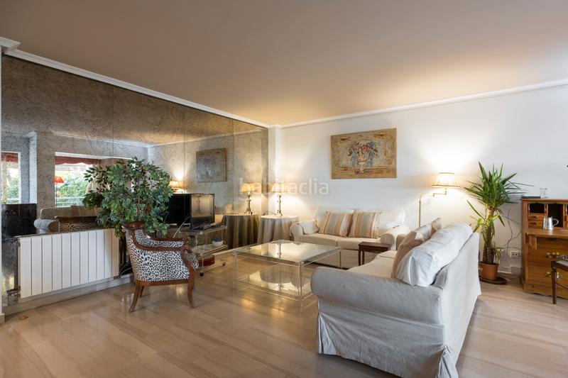 Foto d7e0ecb8-d251-40d5-a0ac-ec1b5c244b2c. Rent flat with parking pool in Valdemarín Madrid