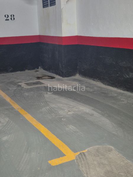 Foto 3bde2f44-73c3-4c83-bc1b-06dbf5c2b4e3. Aparcament cotxe a Almagro Madrid
