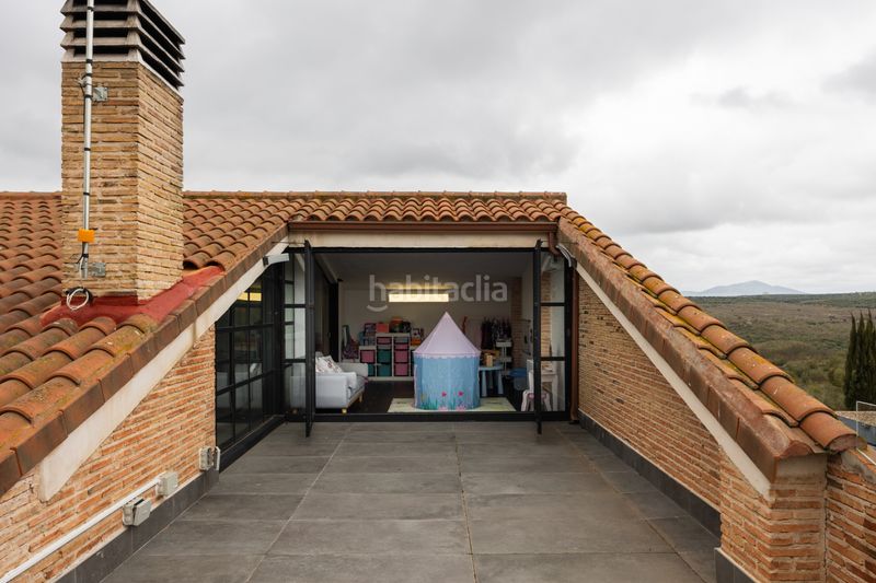Foto bbe5b2d2-0500-41e6-ad68-4987363e8e8d. Xalet amb calefacció aparcament piscina a Layos