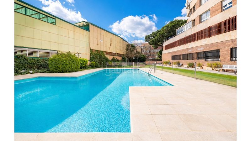 Foto 9bcd94a7-bc86-4075-aa4e-ff55a2bbb3ea. Pis amb calefacció aparcament piscina a Nueva España Madrid