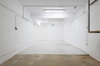 Lloguer Local Comercial  Calle de pinos baja