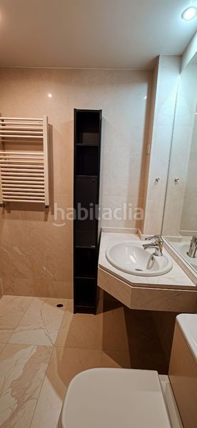Foto fcd537dd-ca4a-439c-b235-d58ca24c7841. Pis amb calefacció piscina a Cuatro Vientos Madrid