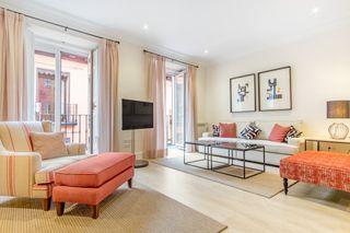 Etagenwohnung  Calle de san bartolomé
