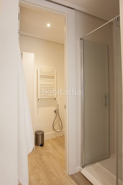 Foto e31d4607-1a67-4a38-83bc-cc2c1af41b7b. Pis a Justicia-Chueca Madrid