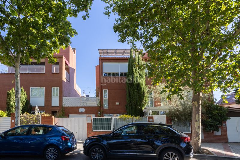 Foto 5a3419fb-eccf-4774-b80f-05ffdf5e8fe9. Xalet amb calefacció aparcament piscina a Valdebebas - Valdefuentes Madrid