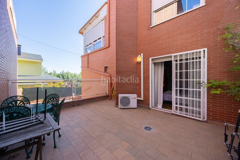 Foto bb62038f-5692-49c1-b8cd-d33a0059e869. Xalet amb calefacció aparcament piscina a Valdebebas - Valdefuentes Madrid