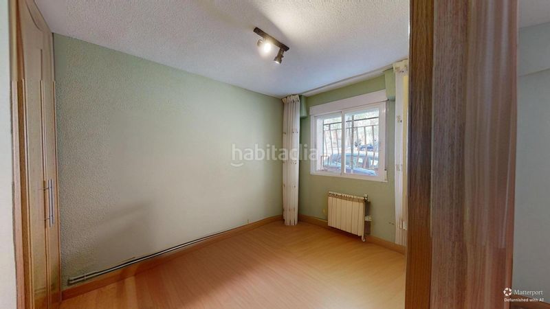 Foto 81ae4ad6-b6fd-48a6-a317-f629630af51e. Pis a Ventas Madrid