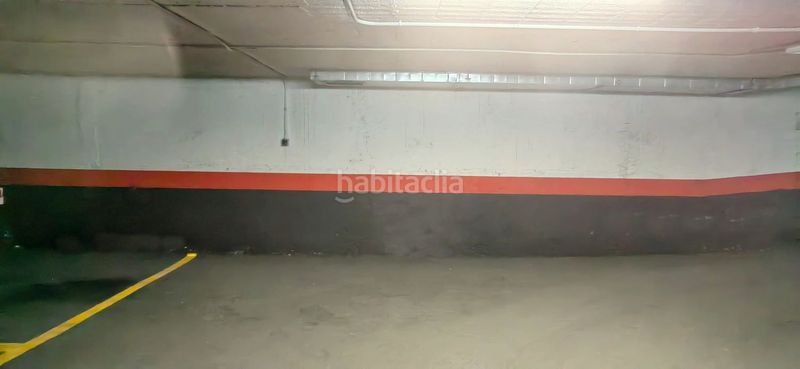 Foto 0720c21c-5071-4cf8-b155-a27d1ca059a7. Alquiler parking coche en calle de cartagena 44 en Madrid
