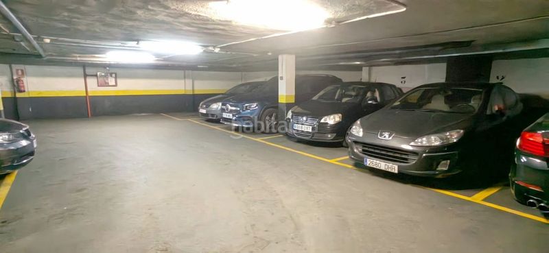 Foto 0f8c51d6-8765-4e51-9c00-bf30a152b26f. Alquiler parking coche en calle de cartagena 44 en Madrid