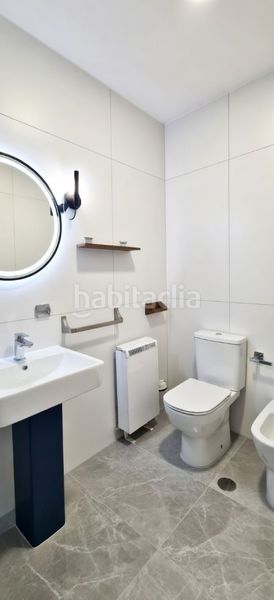 Foto b3fa9fd1-94d3-4bbf-a828-d3b597c98239. Pis amb calefacció a Adelfas Madrid