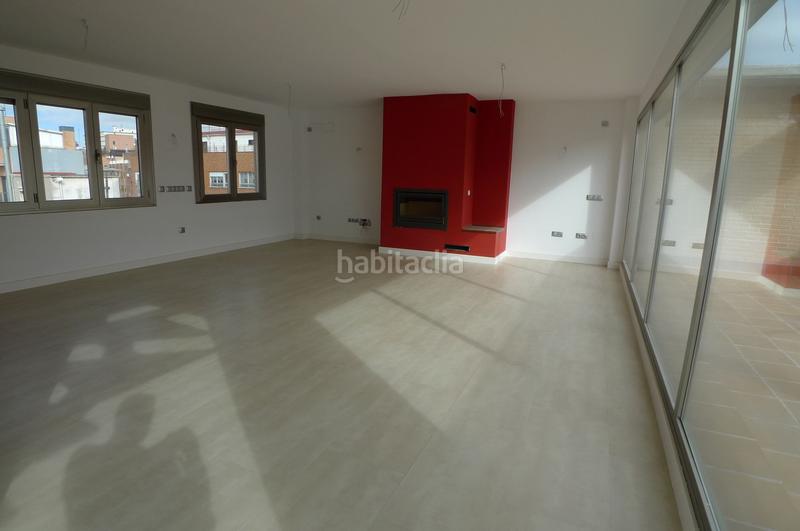 Foto 07fe6159-d8fe-444d-acea-e325c882f3ea. Rent penthouse in calle de azcona 25 in Guindalera Madrid
