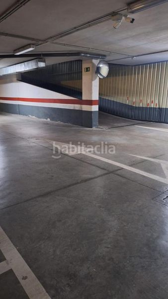 Foto 19e4859c-6da0-459c-8d73-9f6b7f89803d. Aparcament cotxe a Ambroz Madrid
