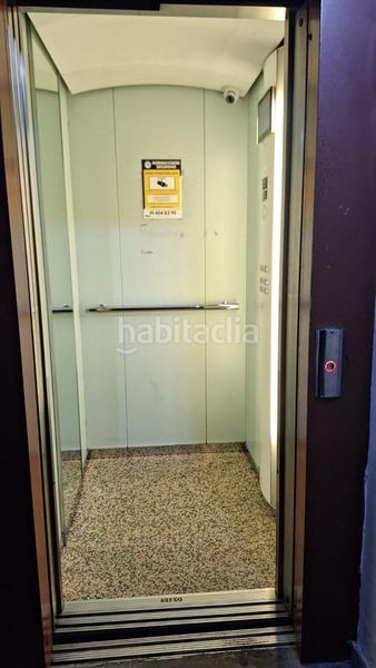 Foto 7e15549b-ffcd-4c59-bd89-f9ac7f538ecd. Aparcament cotxe a Ambroz Madrid