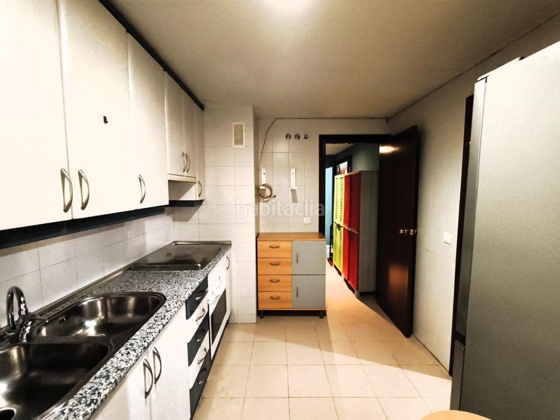 Foto 68c1c88b-4048-431c-92b2-0e755ad01fe7. Piso en Villaverde Alto Madrid