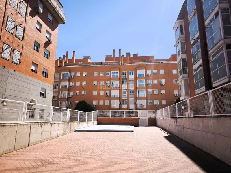Foto 7e365480-a56c-4fda-bf47-2cb9cff10125. Piso en Villaverde Alto Madrid