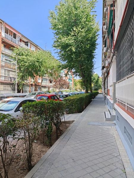 Foto de5d3ef6-d902-495f-acb5-51c7b9911928. Flat with heating in Ambroz Madrid