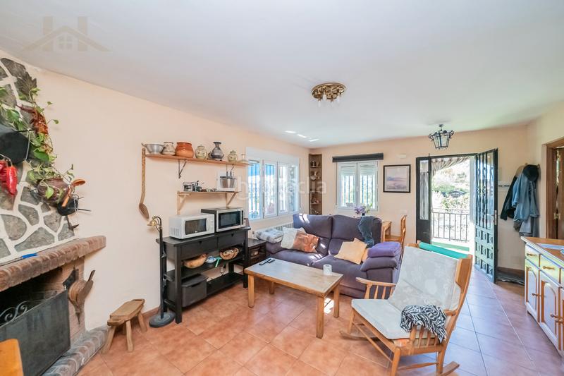 Foto 14c53e7d-24f3-4674-8090-9bcc1cec1a49. Xalet amb calefacció aparcament piscina a Tiemblo (El)