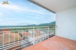 Appartement en Cadalso de los Vidrios. Piso de 3 dormitorios con vistas