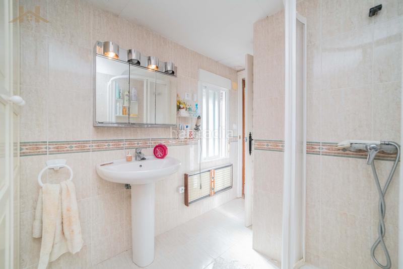 Foto 03adebfa-7d11-4a5e-b64f-ba9de9c8bf4f. Casa bifamiliare con camino riscaldamento in San Martín de Valdeiglesias