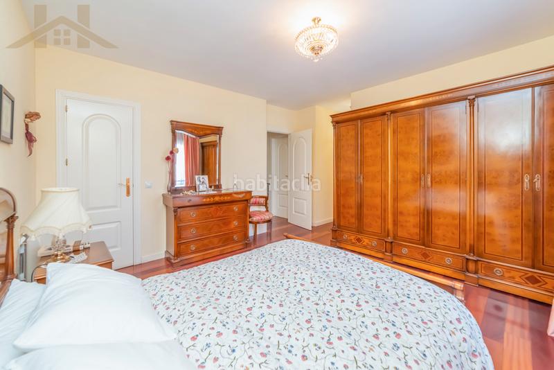 Foto 974dc961-d7a3-49c7-af61-22b72ff8468b. Haus mit heizung in San Martín de Valdeiglesias