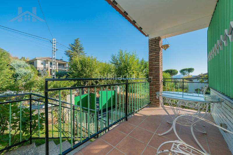 Foto ddbf07b3-65fc-4166-bf88-eadc45d187fa. Chalet  independiente con parcela de 900m2 en Tiemblo (El)