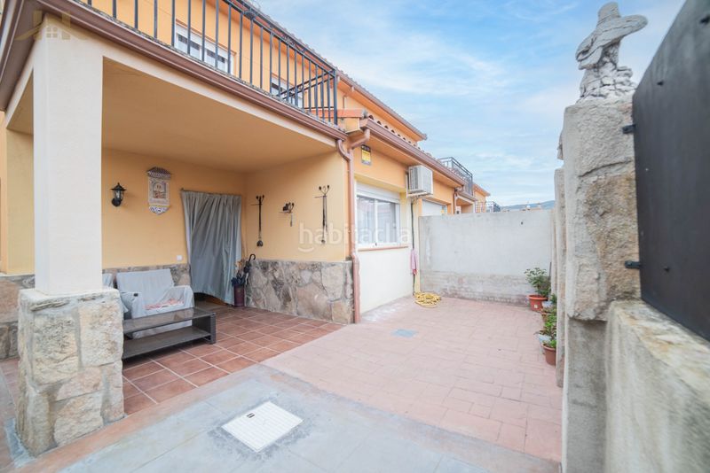 Foto 9a60214a-978b-4ed7-ab0a-3bc535a452b9. Casa aparellada amb xemeneia calefacció a Tiemblo (El)