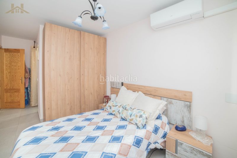 Foto ce9a9472-6c2c-45a0-8ca5-cf3e7b946fba. Casa aparellada amb xemeneia calefacció a Tiemblo (El)