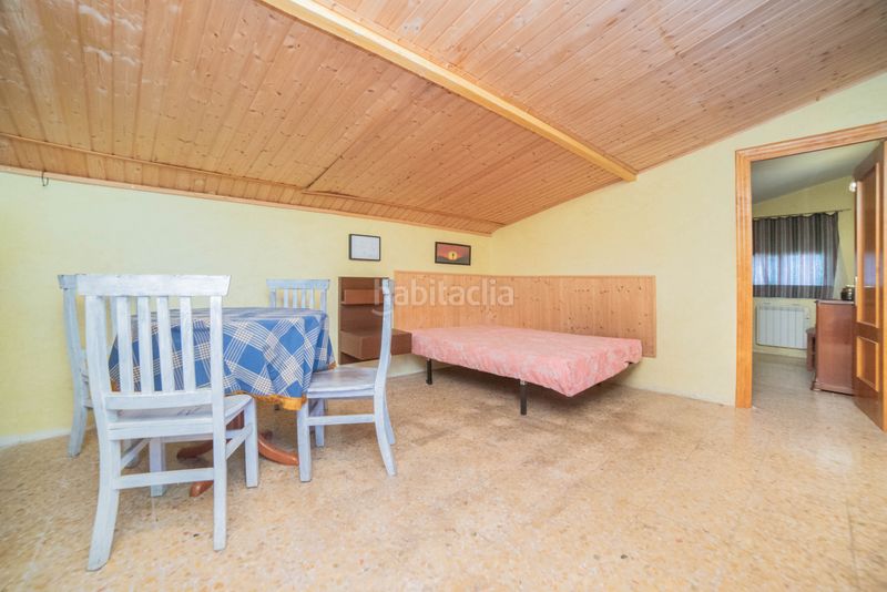 Foto 4a6da4ee-fbd5-4d35-b6b7-a39540eaf250. Xalet amb calefacció aparcament piscina a Cadalso de los Vidrios