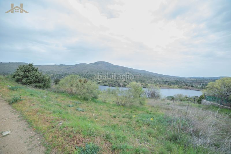 Foto f7a29a4f-4d55-4538-871c-b23db1293f4e. Terreny residencial a Tiemblo (El)